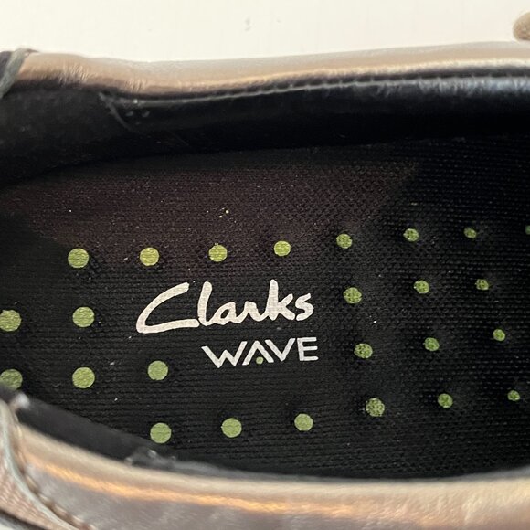 Clarks Wave Sneaker Shoes Gold Pewter Leather Walking Trail Hiking Women's 11M - Picture 6 of 12